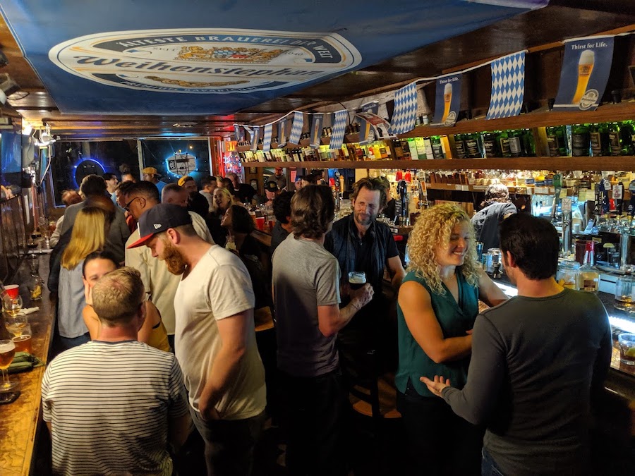 Bar