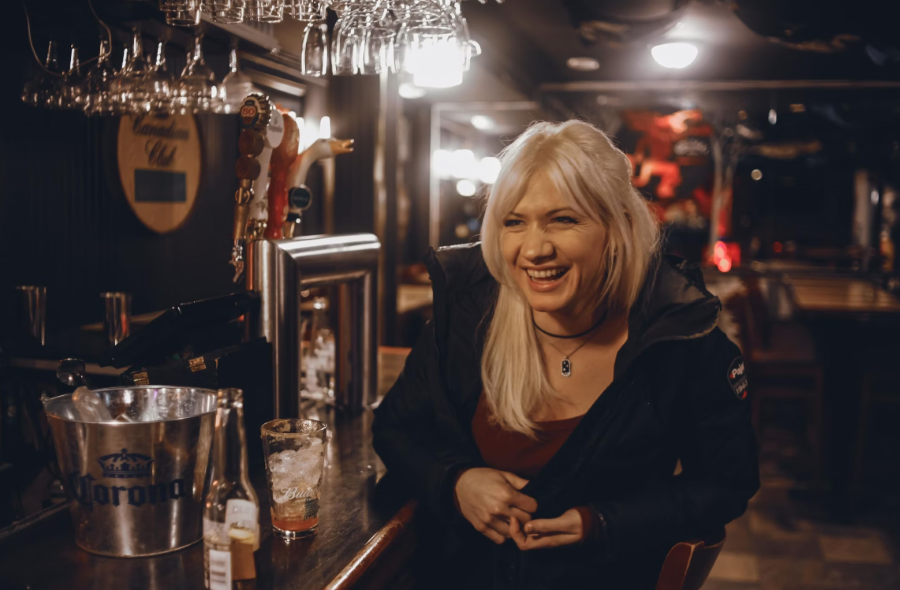 Bar content strategies